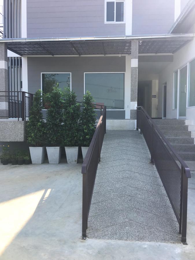 Bankhun Hotel Nakhon Ratchasima Exterior photo
